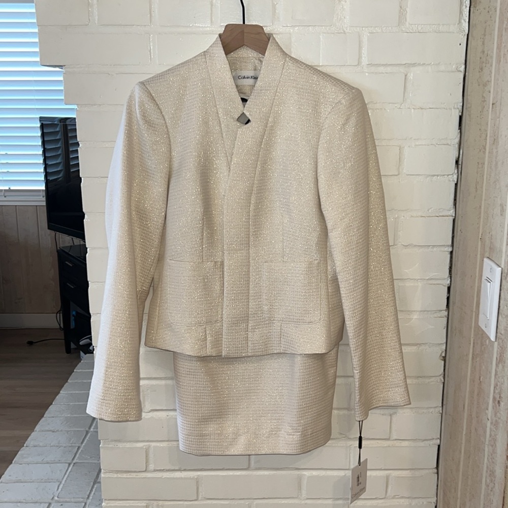 Calvin Klein petites skirt suit